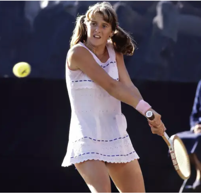 Resort 2024 Collection Drop